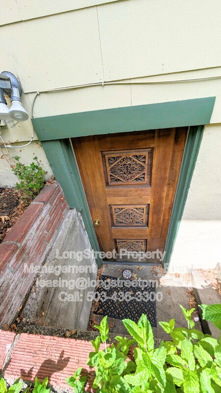 Foto del edificio - 228 NW 11th St
