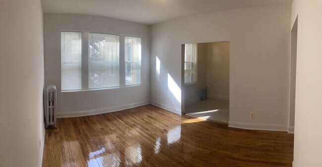 Building Photo - 8300 S Justine St