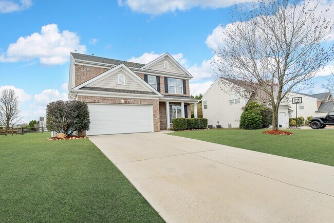 Building Photo - 4519 Sedgewood Ln