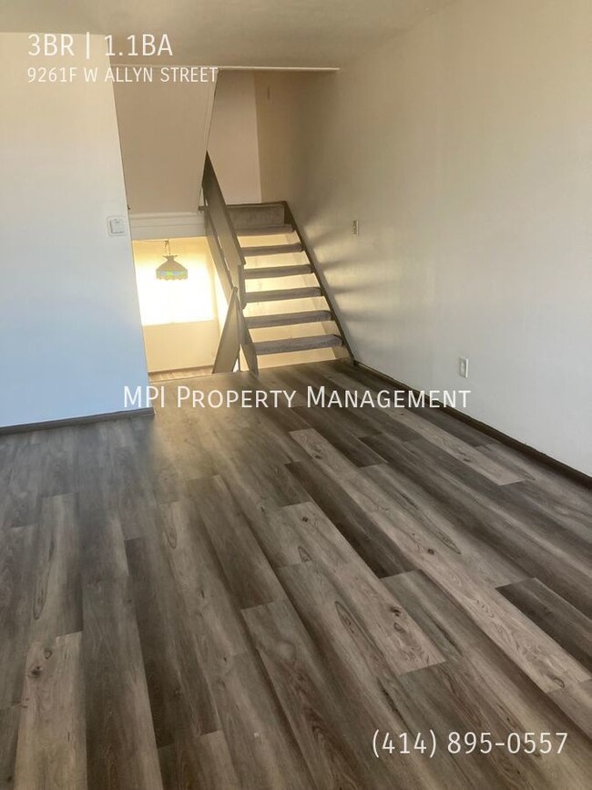 Foto del edificio - 9261F W Allyn St