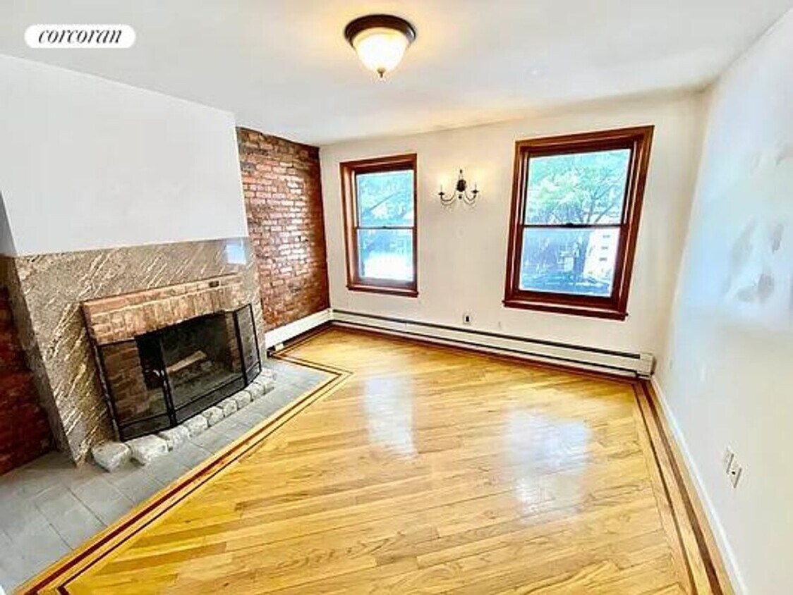 Foto principal - 38 Greene Ave