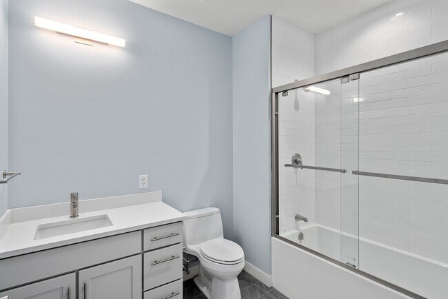 Foto del edificio - 136 Babcock St