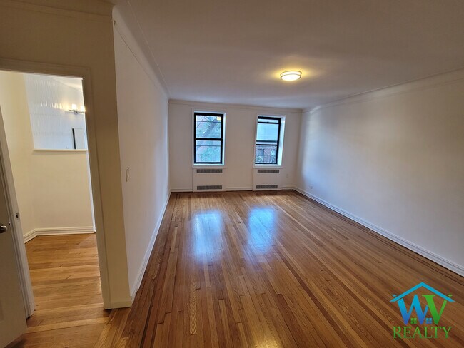 Building Photo - 4066 Ithaca St