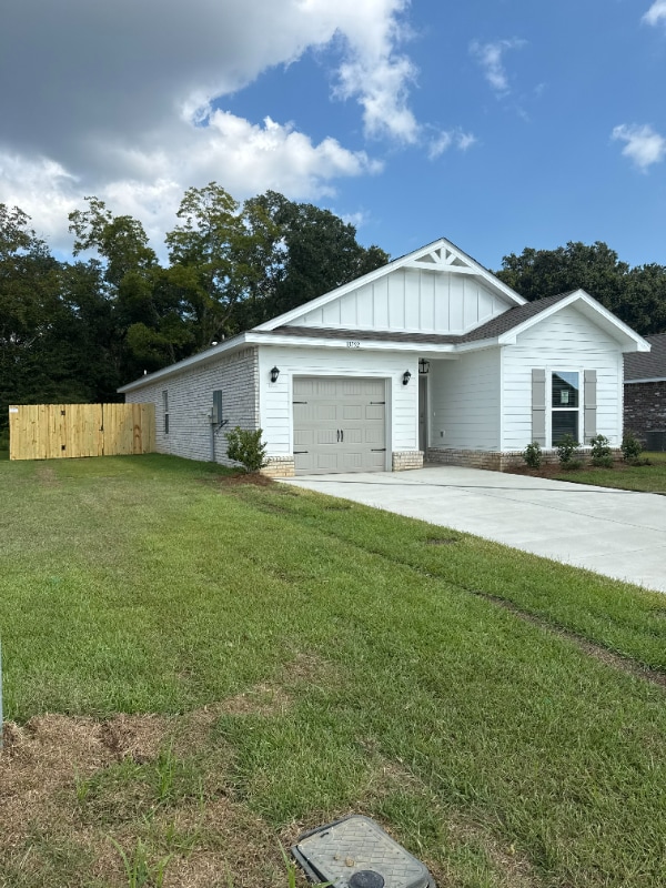 Building Photo - 13792 Shea Cir