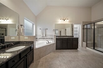 Building Photo - 8132 Tranquil Lake Way