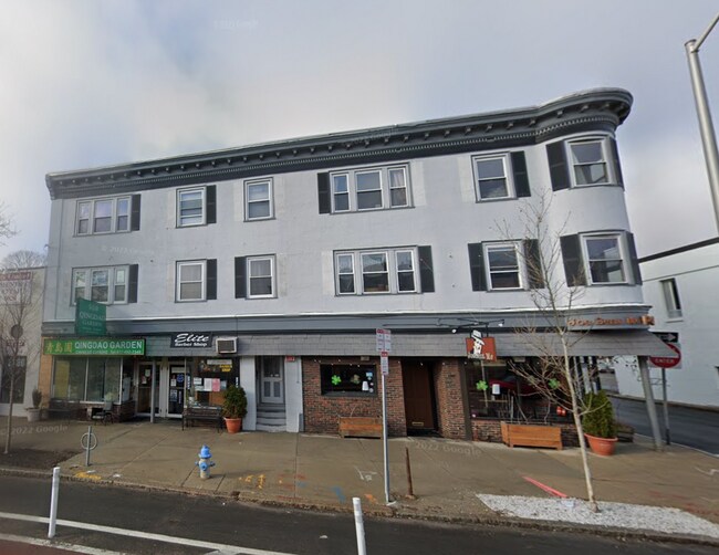 Foto del edificio - 2368 Massachusetts Ave