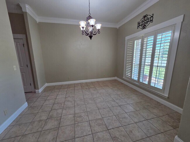 Foto del edificio - FOR LEASE!! Great location!