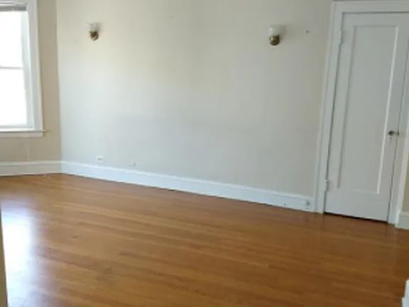 Foto del edificio - 1914 W Morse Ave