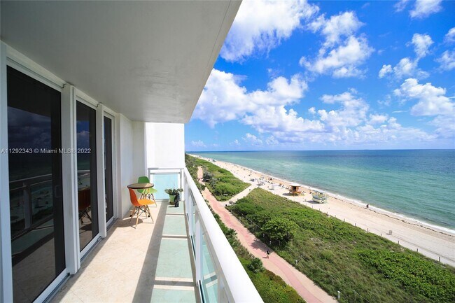 Building Photo - 6917 Collins Ave