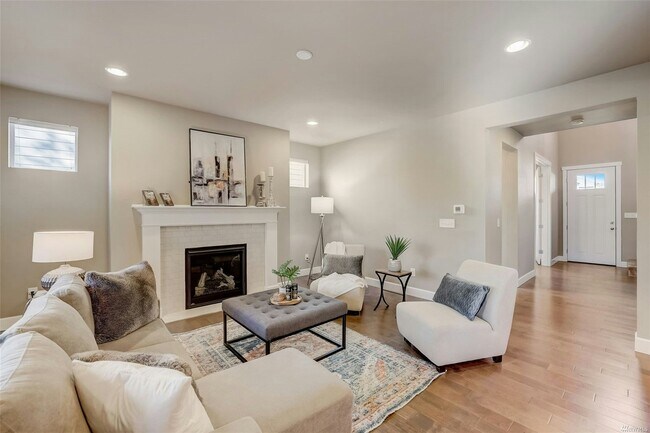 Foto del edificio - 4240 Overlook Ct