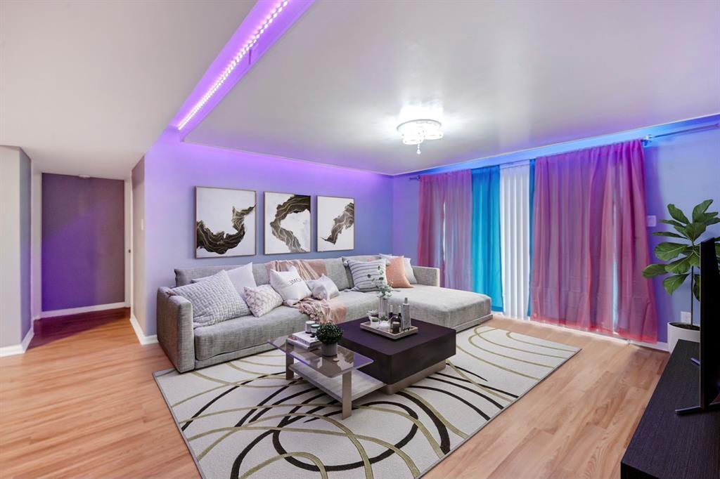 Foto principal - 8431 Hearth Dr
