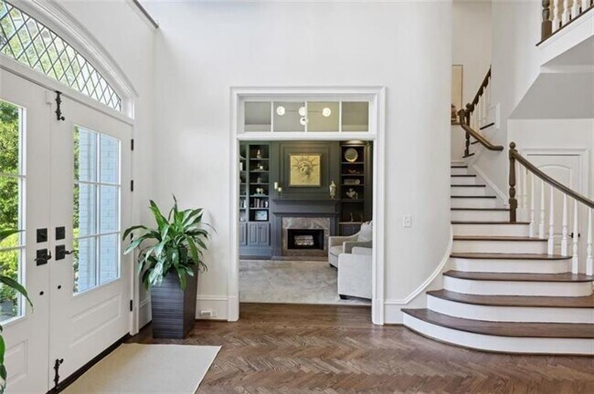 Foto del edificio - 455 Laurel Chase Ct NW