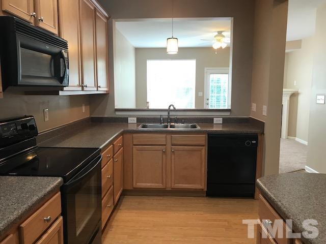 Building Photo - 8976 Camden Park Dr