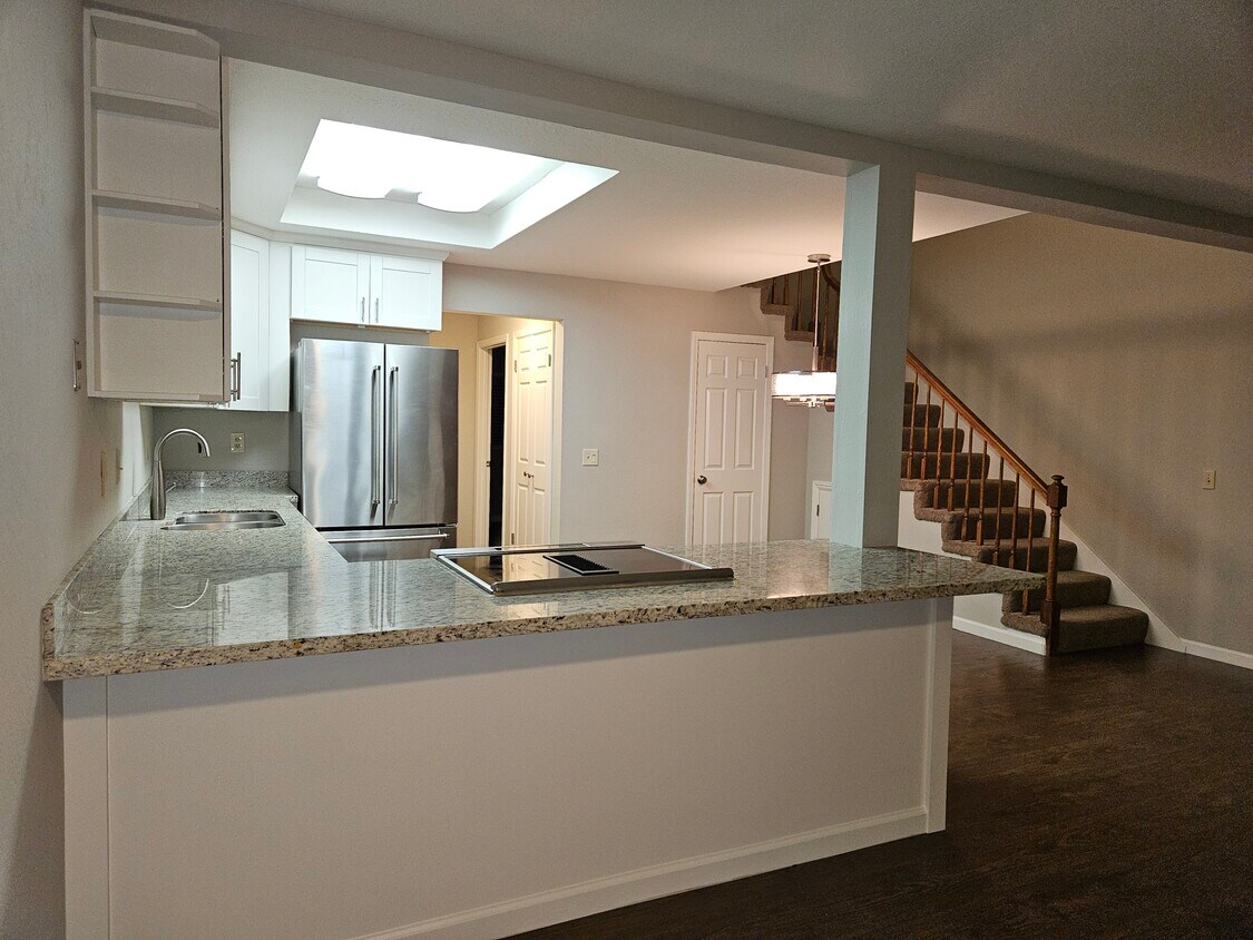 106 Sears Cir Unit 106 Sears Circle, Soquel, CA 95073 Apartments in