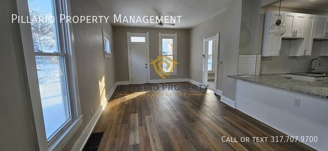 Photo - 1124 S Reisner- House