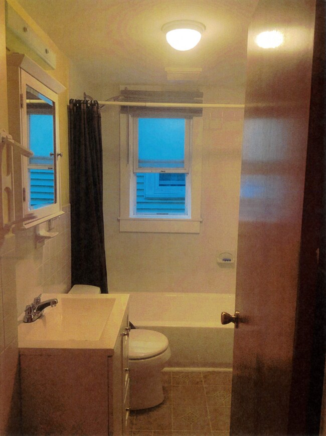 Foto del edificio - 111 Florida St