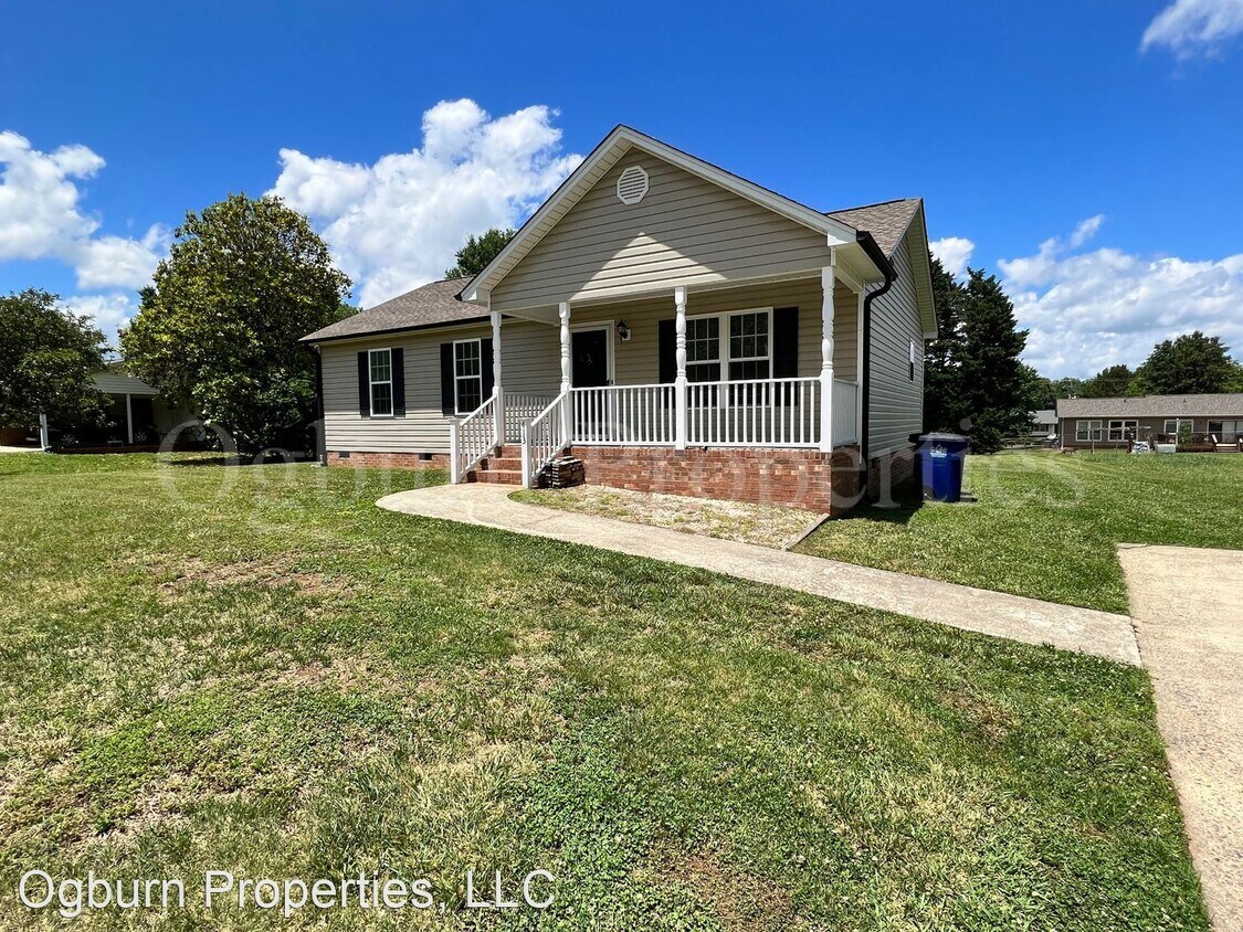 Primary Photo - 3 br, 2 bath House - 413 Croydon Lane