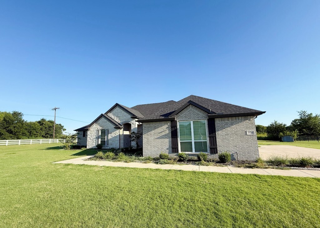 Foto principal - 104 Cottonwood Ct