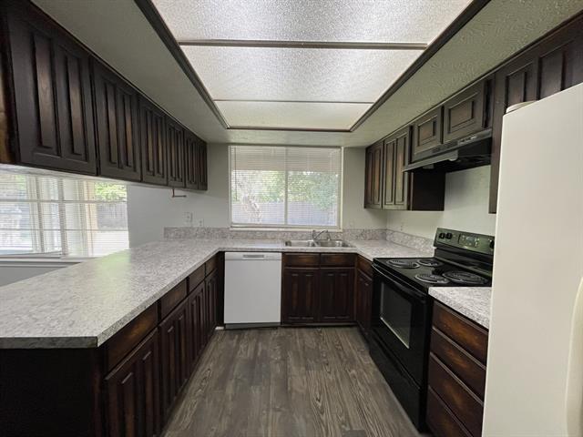 Building Photo - 1714 Briar Meadow Dr