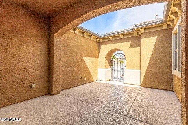Foto del edificio - 15369 W Westview Dr