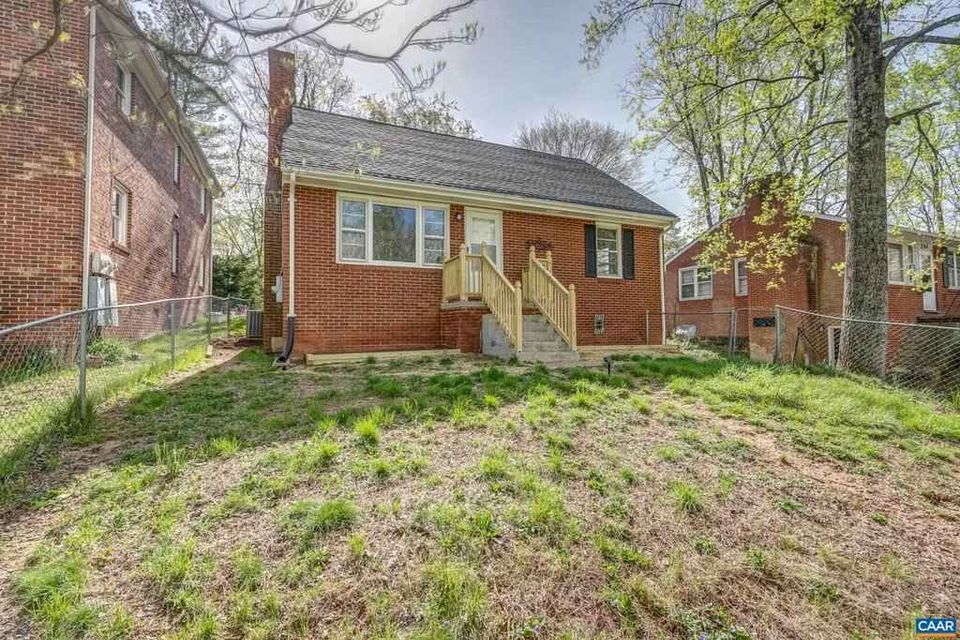 Primary Photo - 238 Old Lynchburg Rd