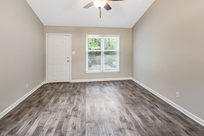 Foto del edificio - Jamestown Landing Apartments