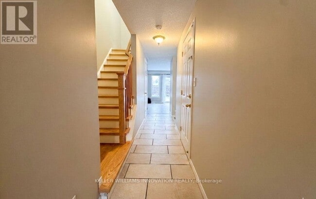 Photo du bâtiment - 97 Max Becker Dr