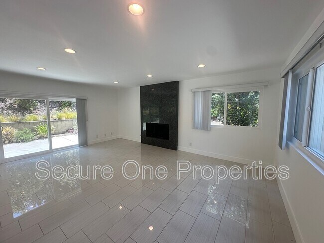 Foto del edificio - 4654 Galendo St