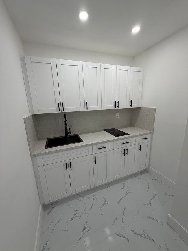 Building Photo - 1741 NW 68th St