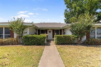Building Photo - 4806 Inverness Ave