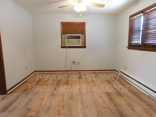 Building Photo - 530 Highland Ave