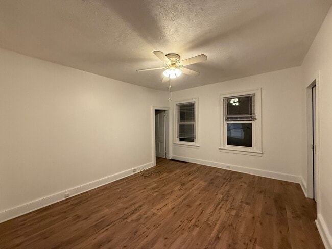 Foto del edificio - 75 Henry St