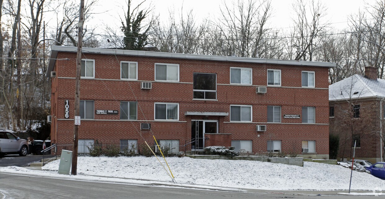 Building Photo - 1056 Delta Ave