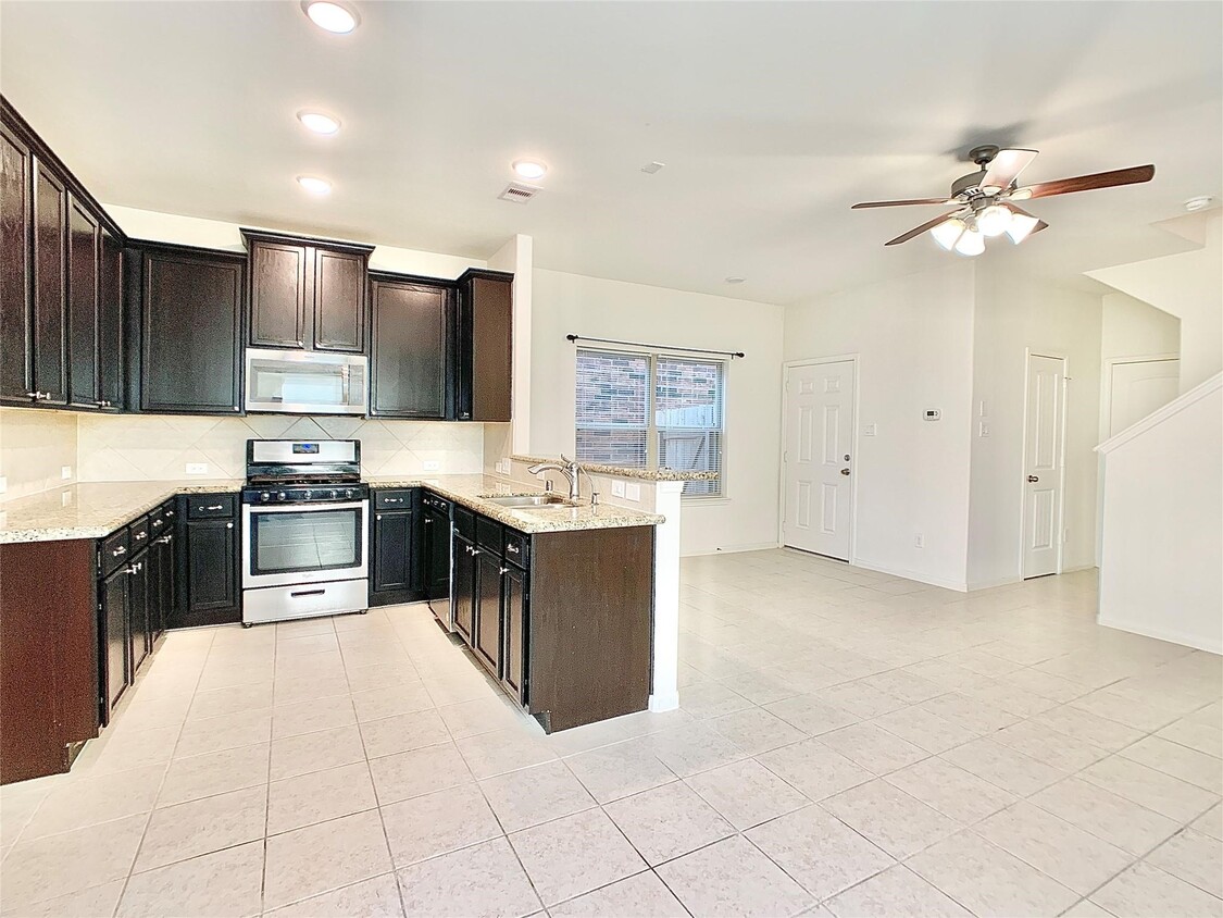 Primary Photo - 17114 Taffaine Dr