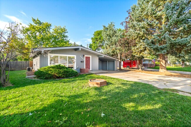 Foto del edificio - 1204 W 10th St