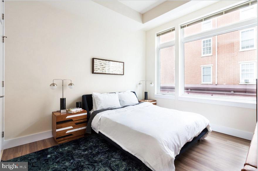 Foto principal - 300 Market St