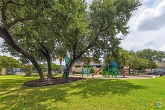 Building Photo - 8636 Harrier Dr