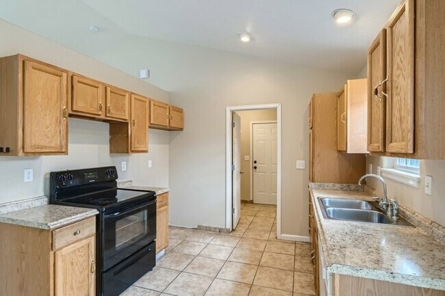 Building Photo - 2610 Park View Drive, Evans, CO, 80620