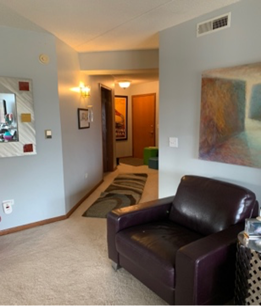 Hallway - 5360 N Lowell Ave
