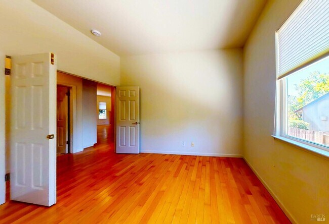 Foto del edificio - 5863 Mountain Hawk Dr