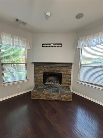 Building Photo - 1000 Prairie Heights Dr