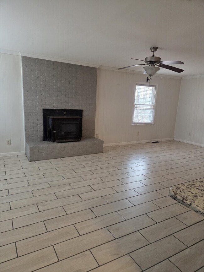 Foto del edificio - 408 Clifton St