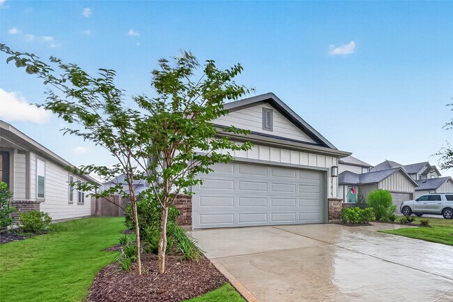 Building Photo - 21815 White Bellflower Ln