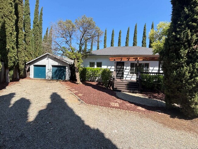 Foto del edificio - "Stunning Newly Remodeled 3-Bed Oasis with...