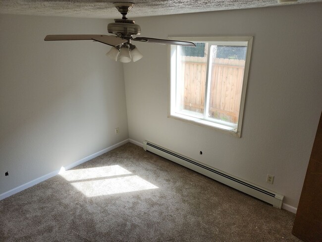 Foto del edificio - 8116 Boundary Ave