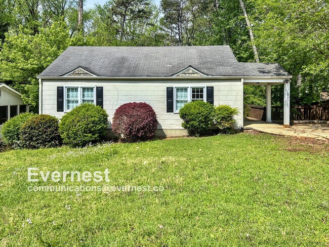 Building Photo - 1597 Terry Mill Rd SE