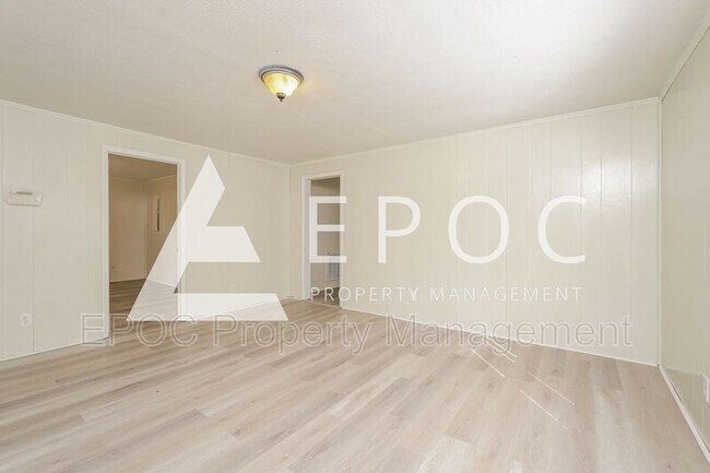Foto del edificio - 509 N Jackson Ave