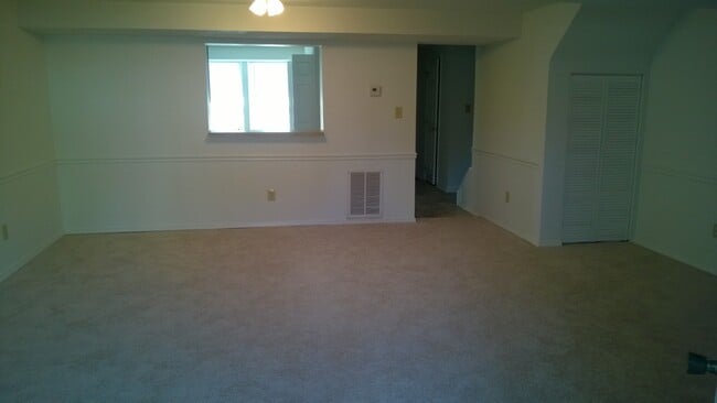 Foto del edificio - 4206 Whistler Ct