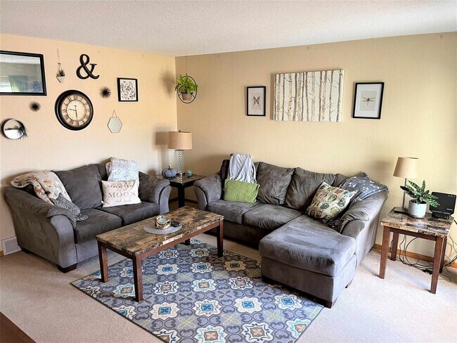 Foto del edificio - 1933 Northwestern Ave