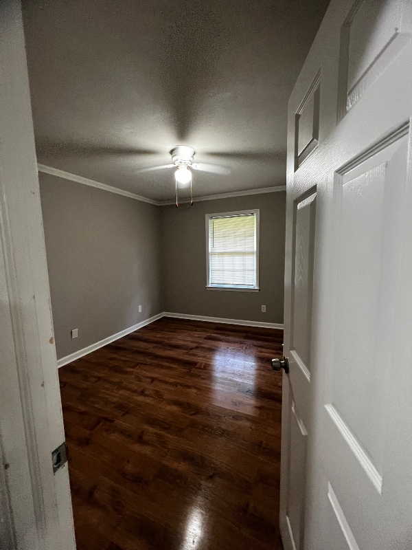 Building Photo - 4475 Pyburn St
